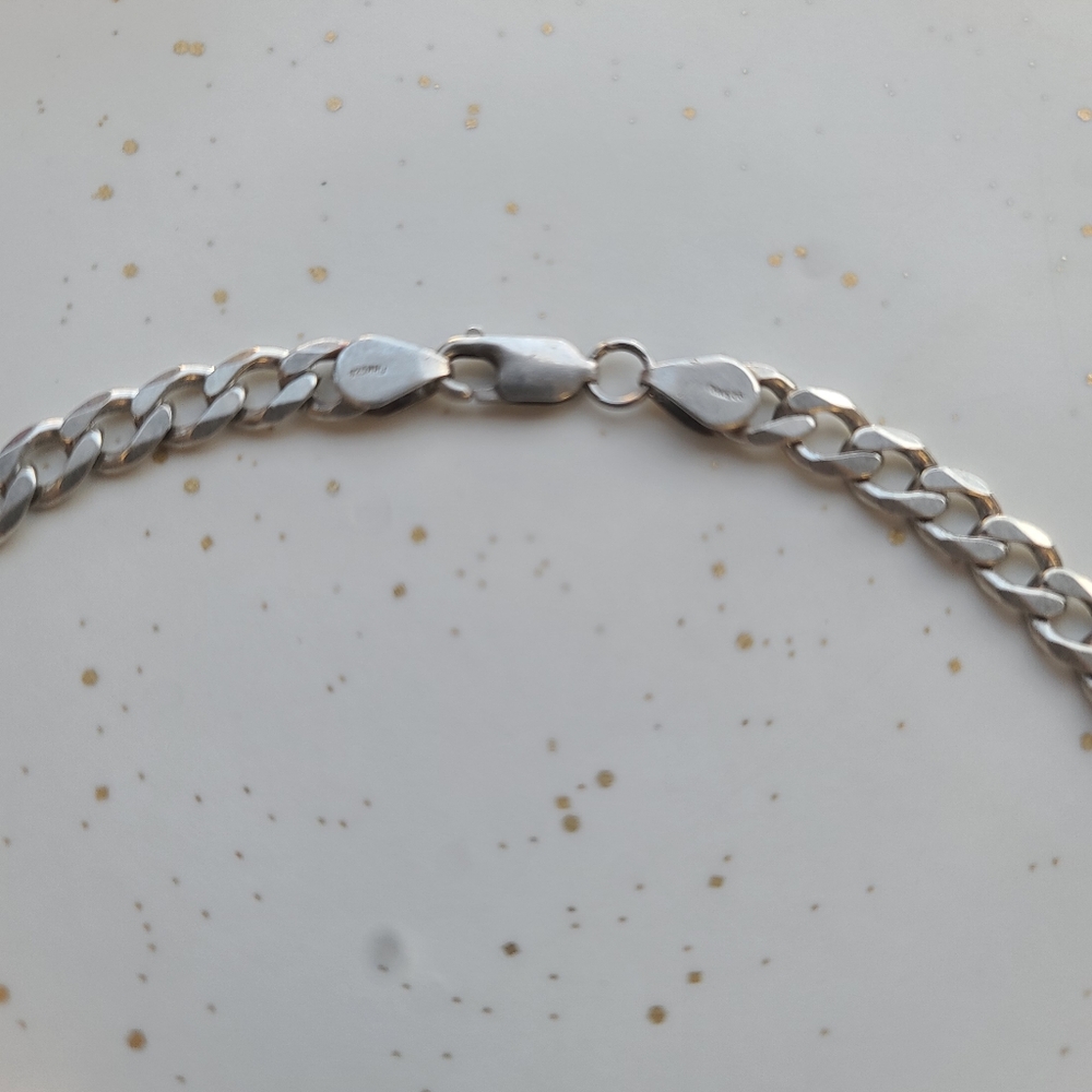 Silver Chain Necklace - Picture 3 of 4